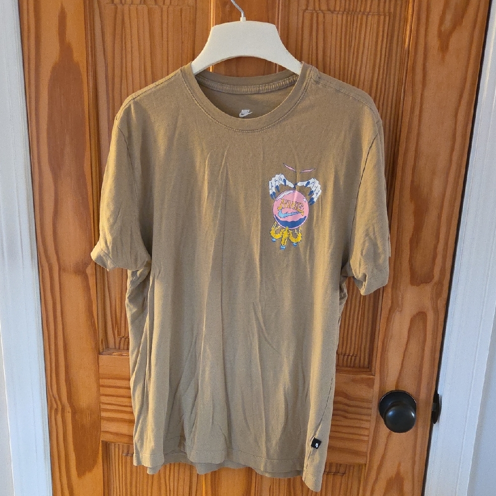 Nike Tan Crystal.Ball Graphic T-Shirt